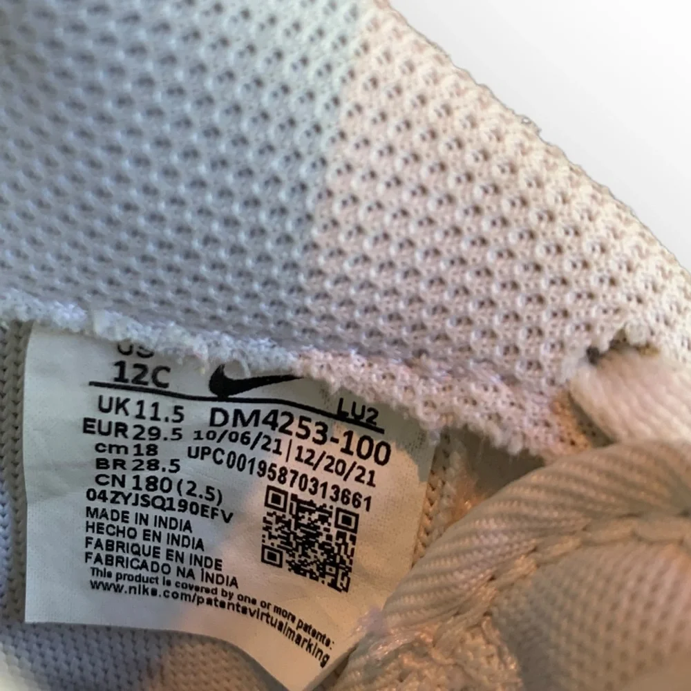 ✨ Iconic Nike Air Force 1 LV8 GS “Have A Nike Day” sneakers in Kids Size 12. - Picture 8 of 9